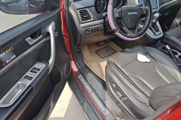 Used Haval H6 2015 Sport Edition 1.5T Automatic Two-Wheel Drive Luxury Model