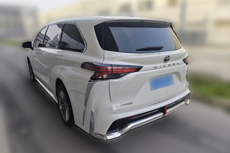 Used Toyota SIENNA 2024 2.5L Hybrid Comfort Edition Rear Left 45 Deg