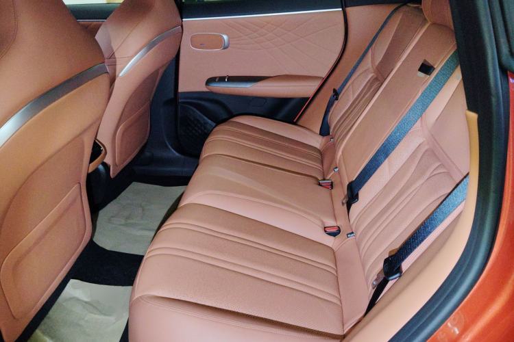 Used Deepal S07 2024 215Max Qiankun Intelligent Driving ADS SE Range-Extended Version
