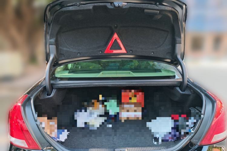 Used Toyota Crown 2010 2.5L Royal Leather Sunroof Edition Trunk