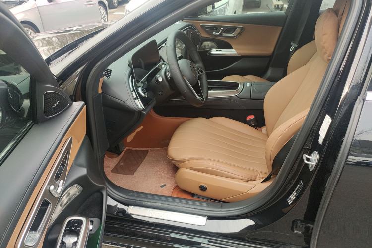 Used Mercedes-Benz E-Class 2024 E 300 L Luxury Model