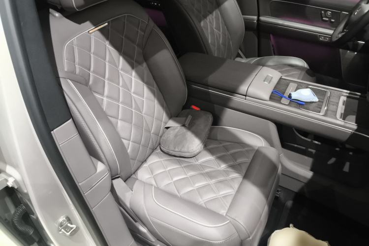 Used Nio ES8 2026 Model 6-seat Executive Signature Edition
