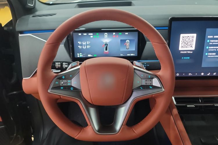 Used BYD Tang L 2025 DM 175KM Drone Player Edition
