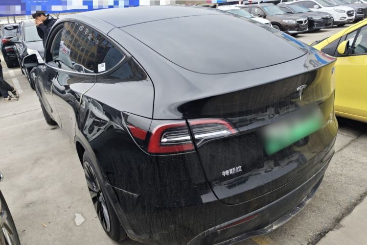 Used Tesla Model Y 2023 Rear-Wheel-Drive Version