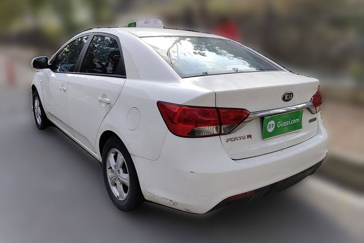 Used Kia Forte 2014 1.6L MT GL