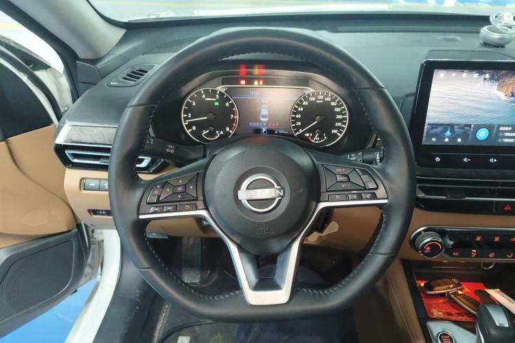 Used Nissan Teana 2024 2.0L XE Genuine Edition