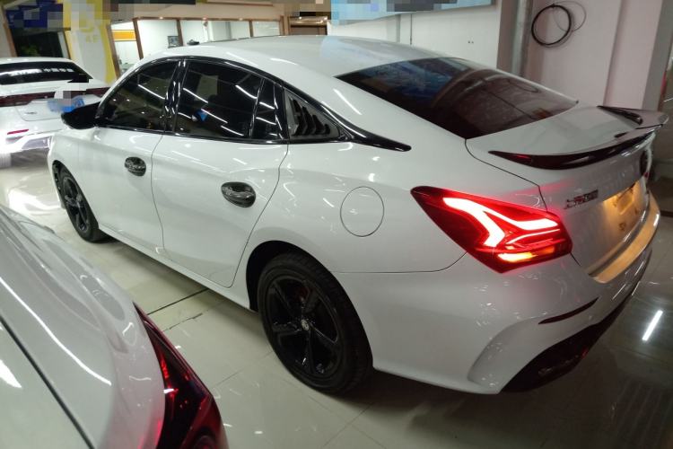 Used MG 5 Scorpio 2022 1.5T Trophy Sport Luxurious Edition
