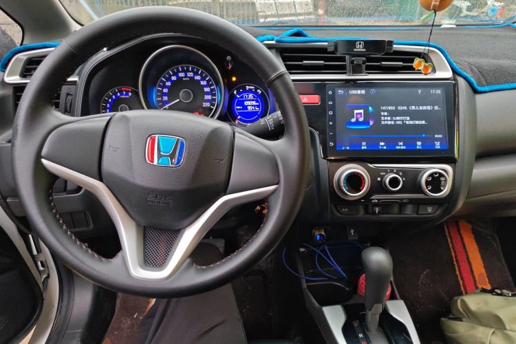 Used Honda Fit 2014 1.5L SE CVT Fashion Model
