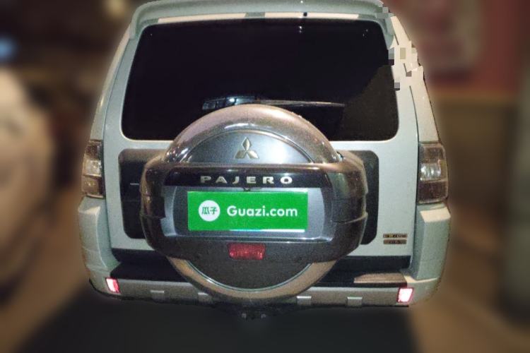 Used Mitsubishi Pajero 2015 3.0L Automatic Elite Overdrive Version China IV Standard