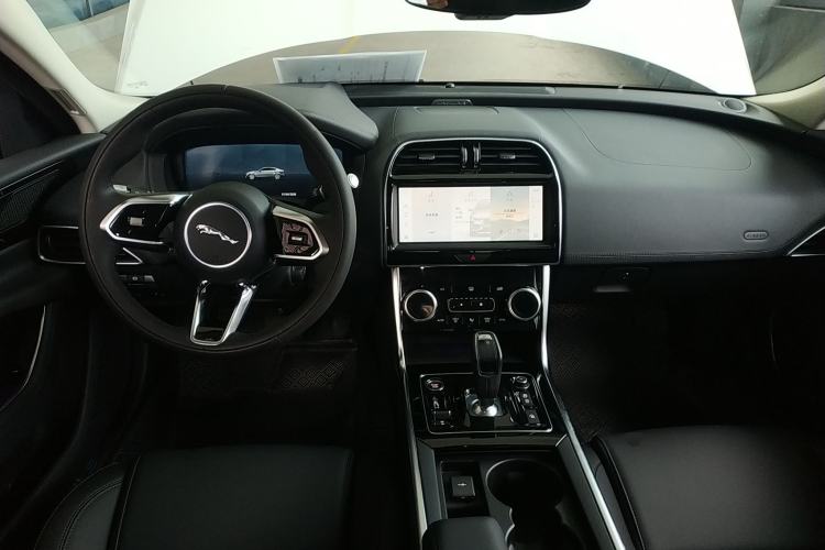 Used Jaguar XEL 2021 2.0T 250 PS S Progressive Elegance Edition
