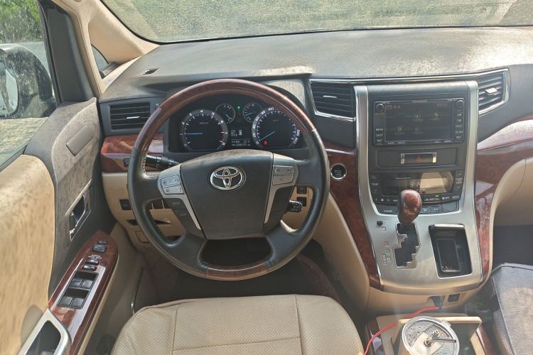 Used Toyota Alphard 2011 3.5L Luxury Edition