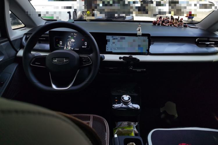 Used Geometry E Firefly 2024 301km Flowing Light
