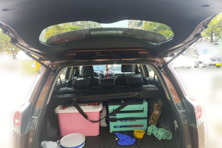 Used Toyota RAV4 2016 2.0L CVT Two-Wheel Drive Fashion Edition China V Standard
