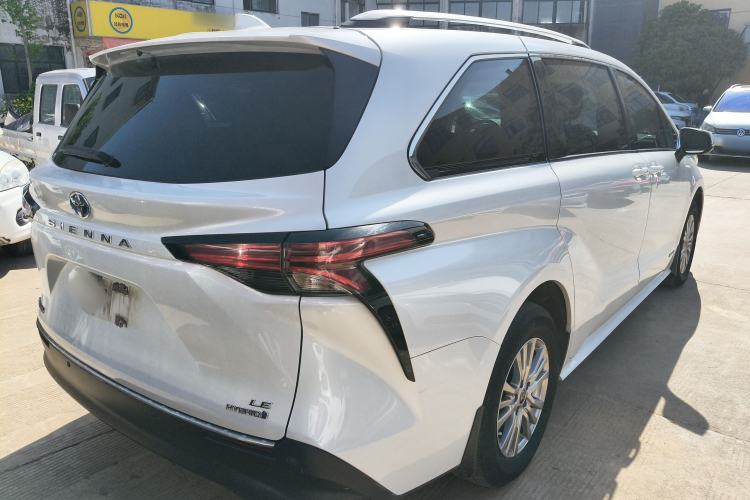 Used Toyota SIENNA 2023 2.5L Hybrid Comfort Edition Rear Right 45 Deg
