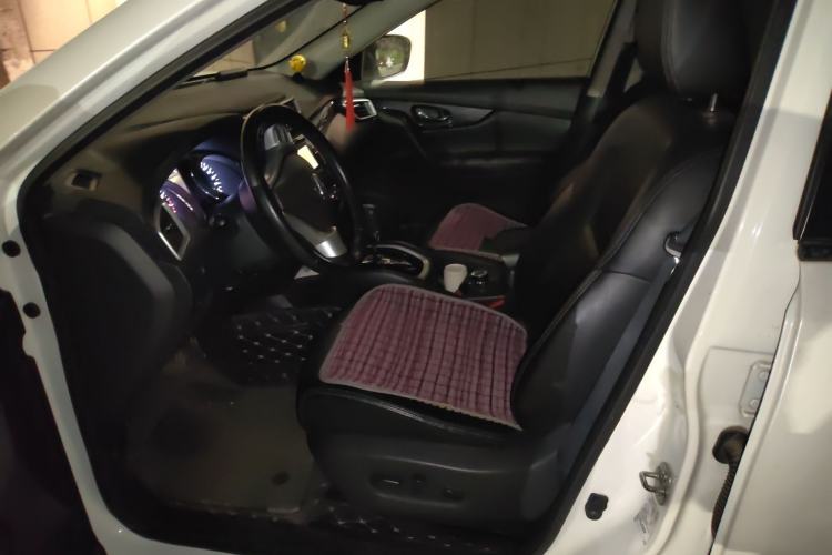 Used Nissan X-Trail 2014 2.5L CVT Luxury Edition 4WD
