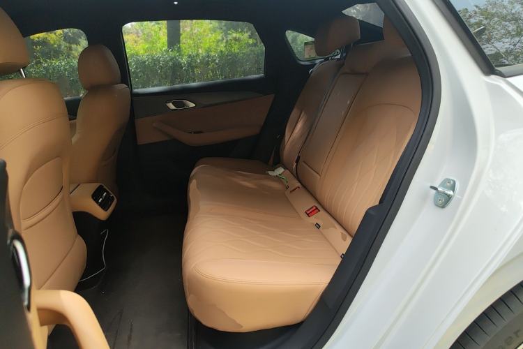 Used Geely Galaxy A7 2025 Model EM-i 70km Luxury Edition Left Rear Seat