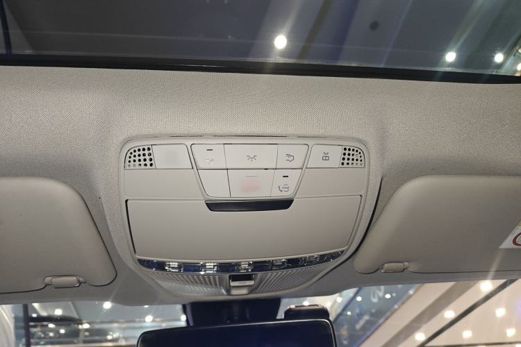 Used Mercedes-Benz E-Class 2023 Restyled E 300 L Sporty and Stylish Edition
