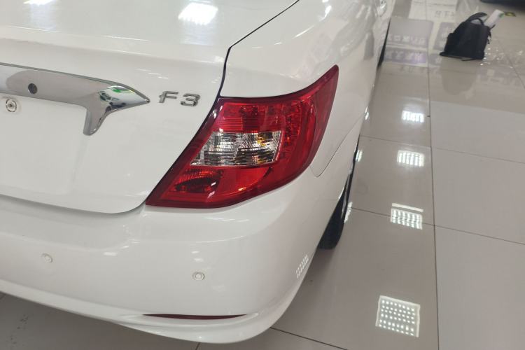 Used BYD F3 2015 Energy-Saving Edition 1.5L Manual Luxury Model Right Rear Taillight