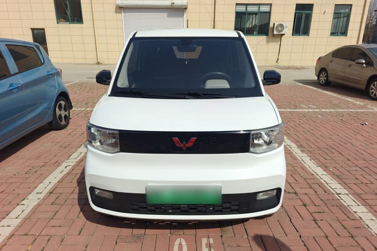 Used Wuling Hongguang MINIEV 2020 Lite Version Lithium Iron Phosphate Front