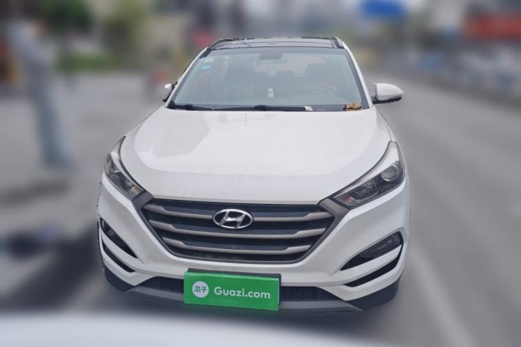Used Hyundai Tucson 2018 1.6T Dual-Clutch Two-Wheel Drive 15th Anniversary Special Edition
