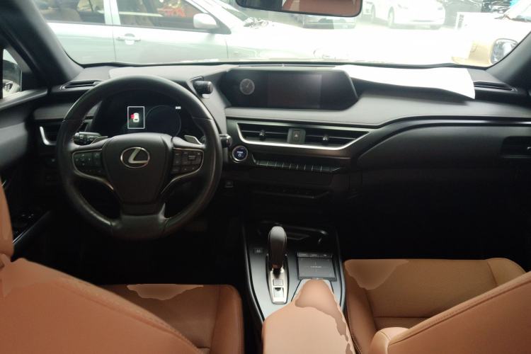 Used Lexus UX New Energy 2020 300e Pure·Joy Edition Center Console