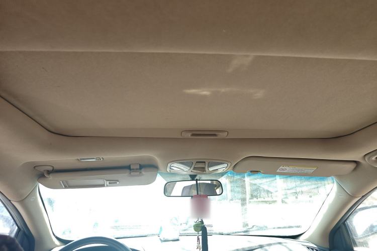 Used Hyundai Sonata 2011 2.0L Automatic Luxury Edition Headliner