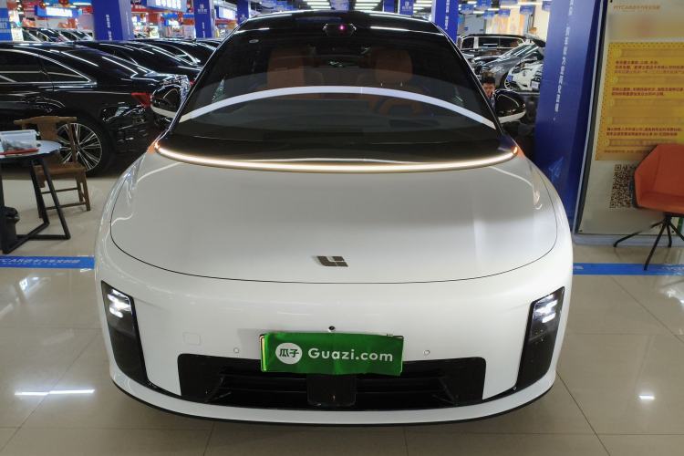 Used Li Auto Li Auto i8 2025 Model Standard Version