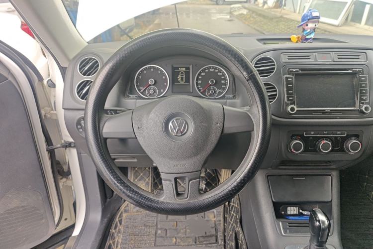 Used Volkswagen Tiguan 2015 1.8TSI Automatic Two-Wheel Drive Trend Edition Steering Wheel