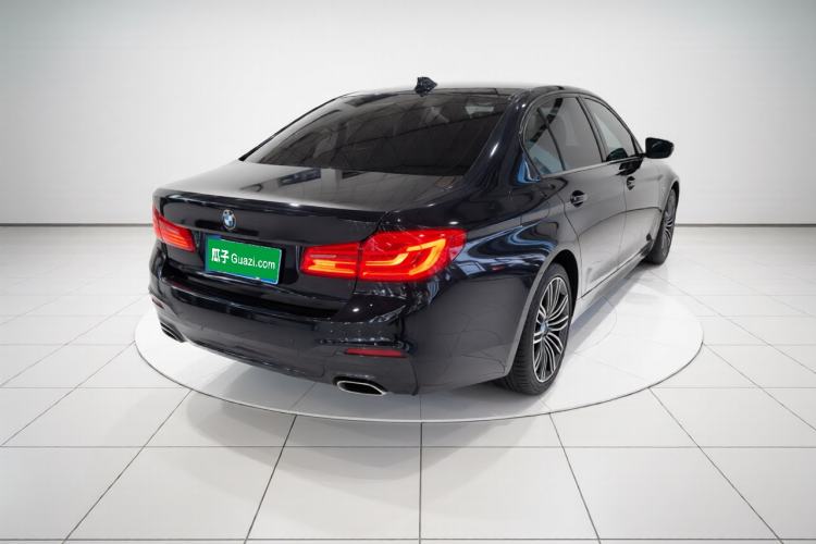 Used BMW 5 Series 2018 Restyled 530Li Luxury Edition M Sport Package