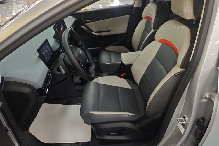 Used MG 4 EV 2023 415 km Range Sea-Faring Champion Edition Left Front Seat