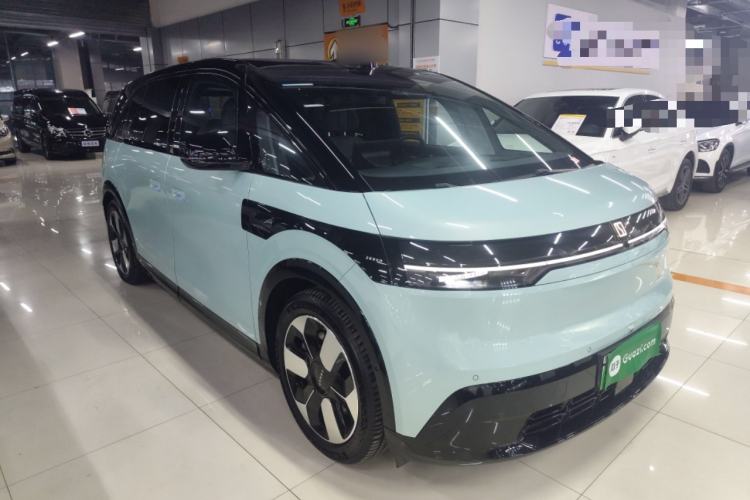 Used Zeekr MIX 2025 Intelligent Driving Version
