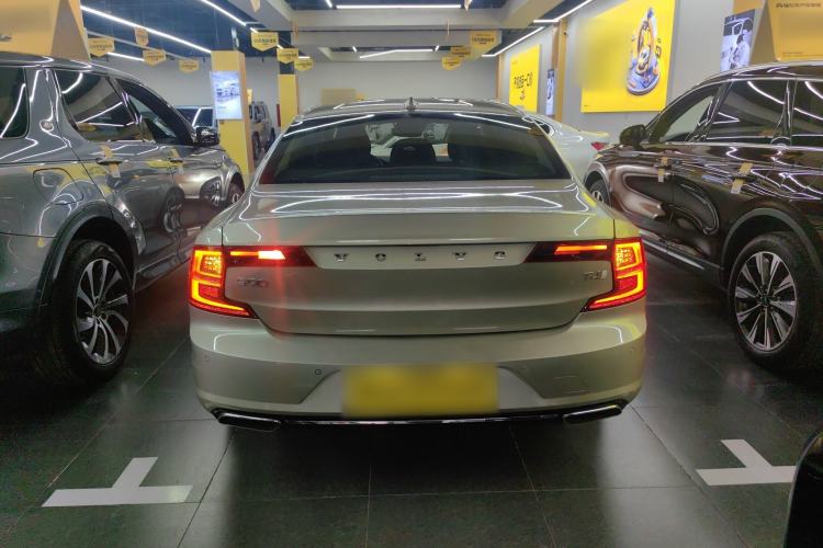Used Volvo S90 2018 T4 Zhiyuan Edition