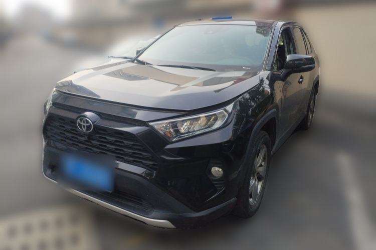 Used Toyota RAV4 2022 2.0L CVT Two-Wheel Drive Fashion Edition