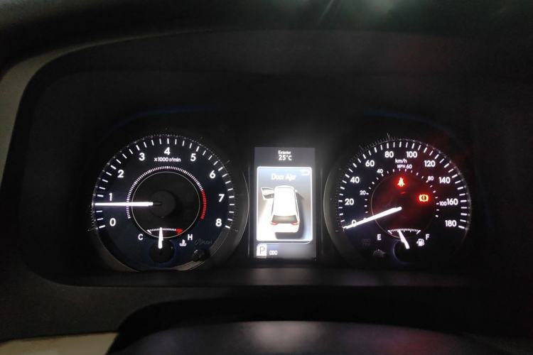 Used Toyota Sienna 2016 3.5L Two-Wheel Drive 7-Seater Parallel Import
