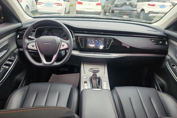 Used CHANGAN OSHAN X7 2020 1.5T Automatic Luxury Version Center Console