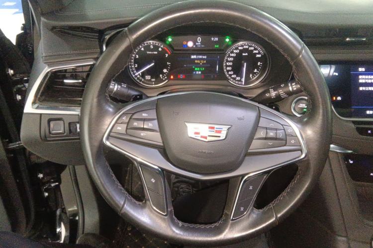 Used Cadillac XT5 2020 28T Luxury Version Steering Wheel