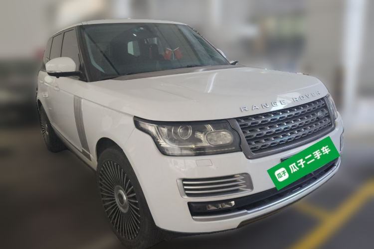 Used Land Rover Range 2015 3.0 TDV6 Vogue Front Right 45 Deg