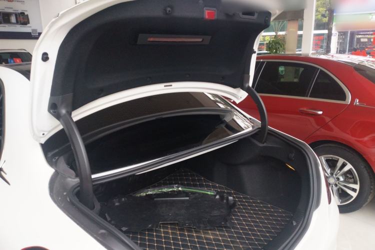 Used Mercedes-Benz C-Class 2021 C 200 L Fashion Model
