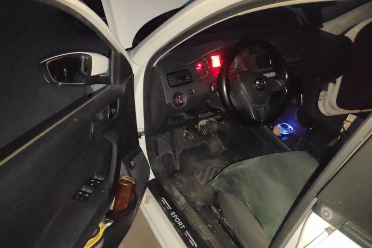 Used Volkswagen Santana 2019 1.5L Manual Fashion Edition China VI Standard Driver Seat