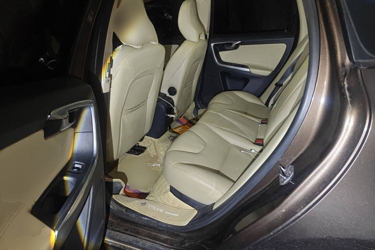 Used Volvo XC60 2014 T5 Zhiyi Edition
