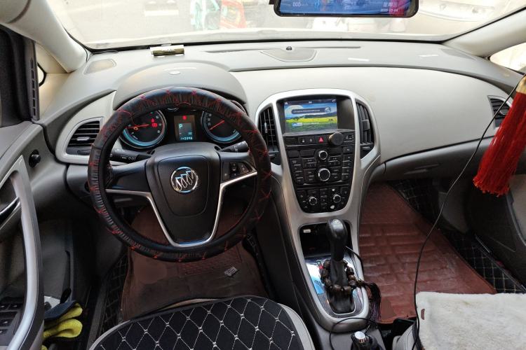 Used Buick GT 2012 XT 1.6L Automatic Fashion Edition