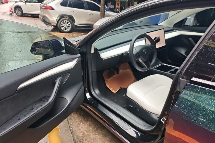 Used Tesla Model 3 2022 Rear-Wheel-Drive Version