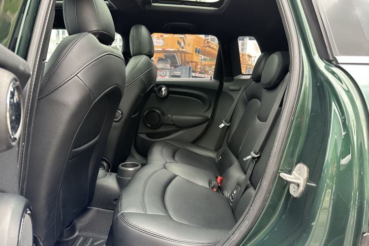 Used MINI MINI 2015 1.5T COOPER Fun Five-Door Edition
