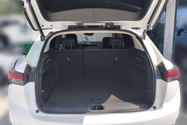 Used Buick Envision 2023 Encore S 652T Two-Wheel-Drive Luxury Model
