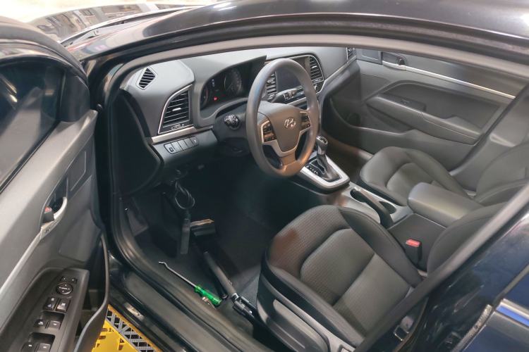 Used Hyundai Elantra (6th Generation / Lingdong) 2016 1.6L Automatic ZhiXuan – Elite Version Driver Seat