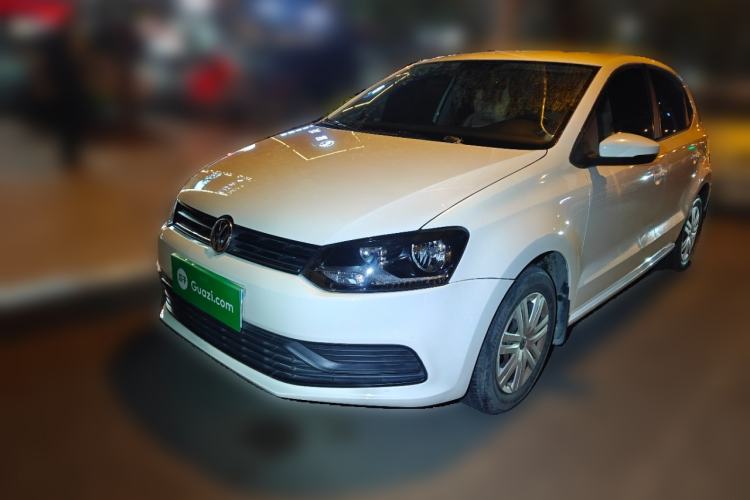 Used Volkswagen Polo 2014 1.4L Manual Fashion Edition