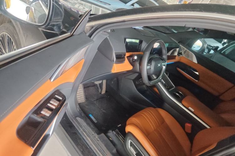 Used XPeng G9 2024 570 Max Driver Seat