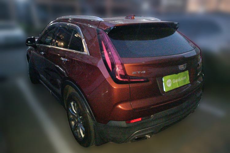 Used Cadillac XT4 2018 28T Two-Wheel-Drive Luxury Model

