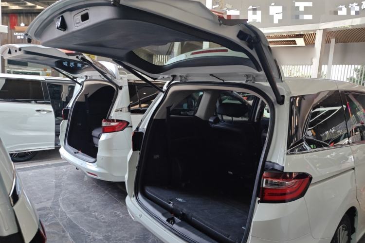 Used Honda Odyssey 2018 2.4L Supreme Edition