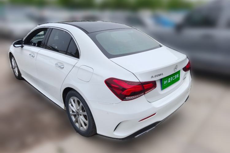 Used Mercedes-Benz A-Class 2021 A 200 L Sport Sedan Fashion Model
